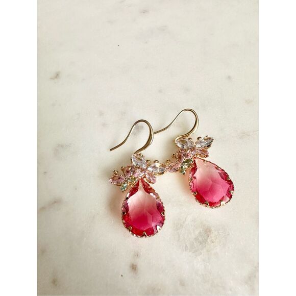 Hot pink cubic zirconia butterfly teardrop ombre dangle earrings  - Picture 2 of 4